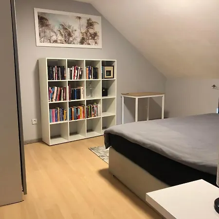 Appartamento Cozy 120m² With 3 Bedrooms And 1 Cinema Useldange