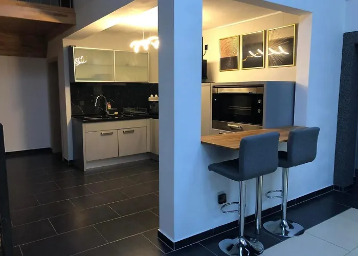 Cozy 120m² With 3 Bedrooms And 1 Cinema